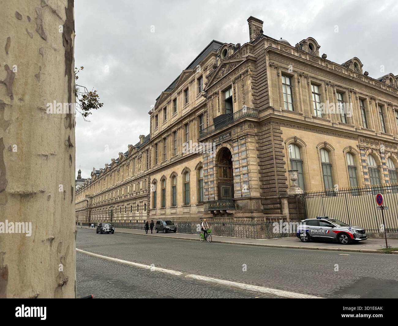 Louvre Heist Paris France October 2025. Jewelry robbery. - Smartphone Captured Stock Image