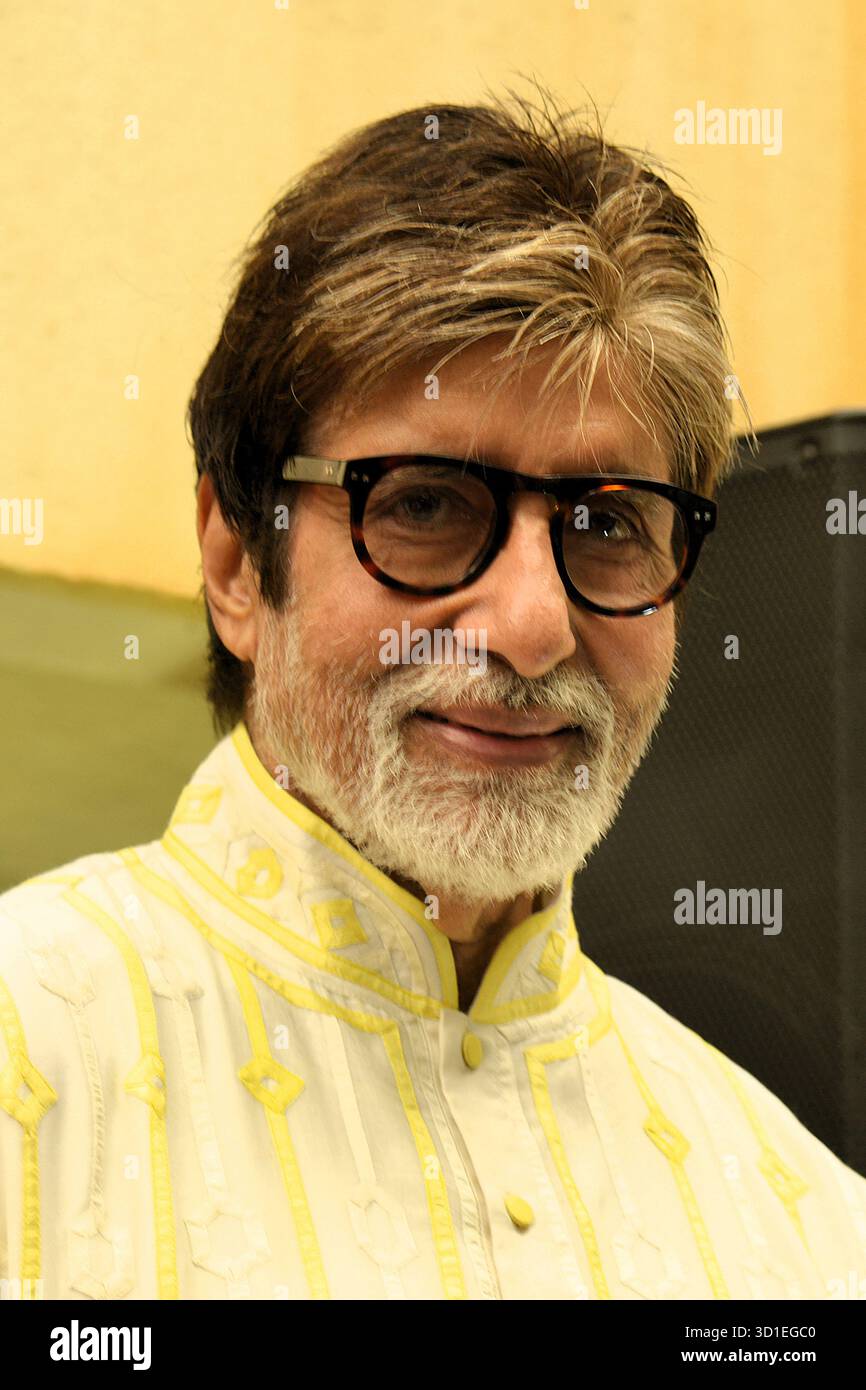 Amitabh Bachchan, Indian actor, Hindi cinema, India Stock Photo - Alamy
