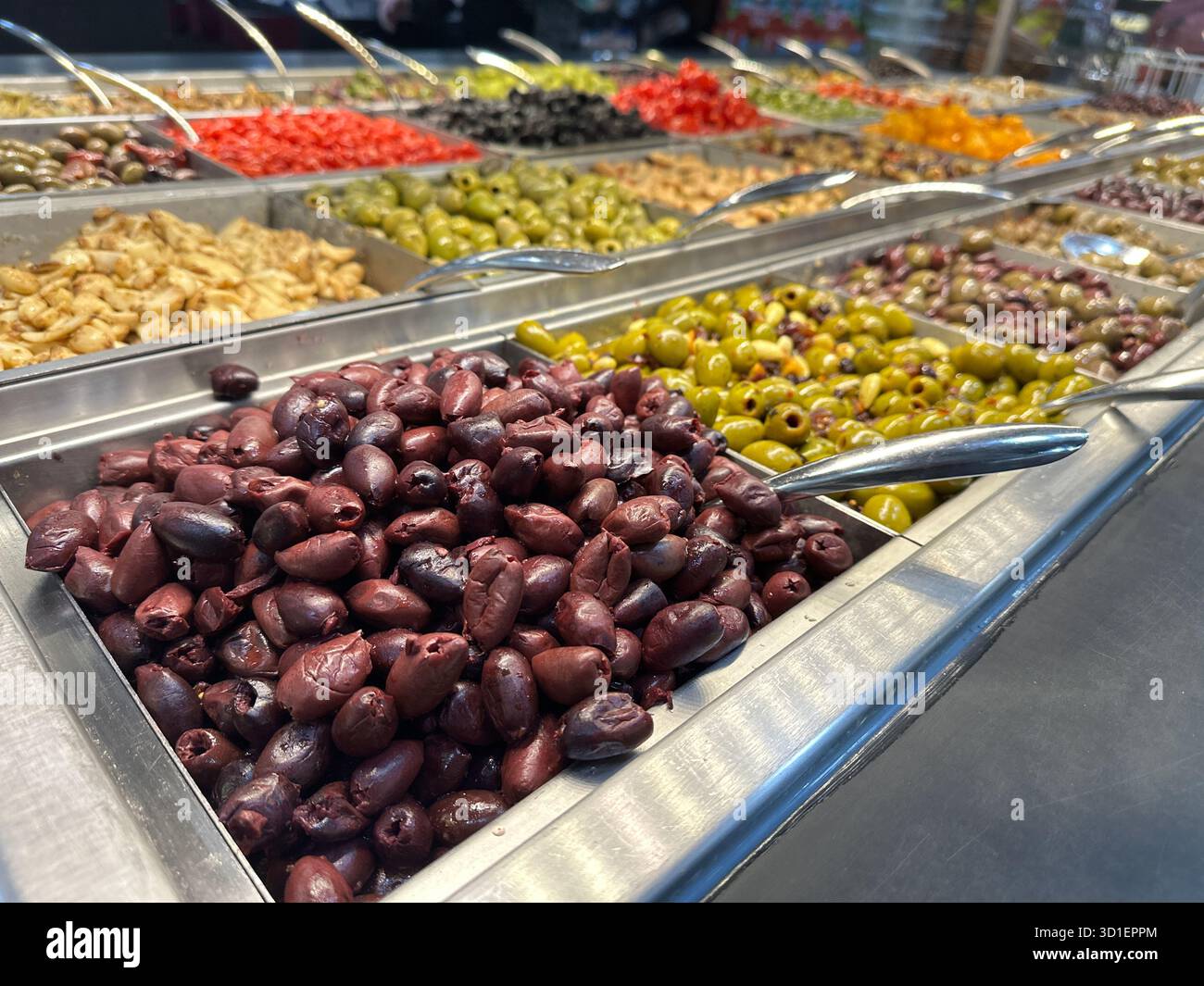 Salad bar in buffet hi-res stock photography and images - Alamy