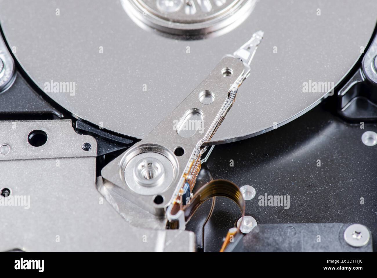 SAS hard disk read and write head SAS hard disk read and write head ...