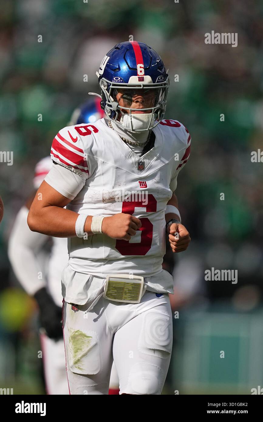 Matt Rourke Ap New York Giants' Jaxson Dart in action during an NFL football game on ...