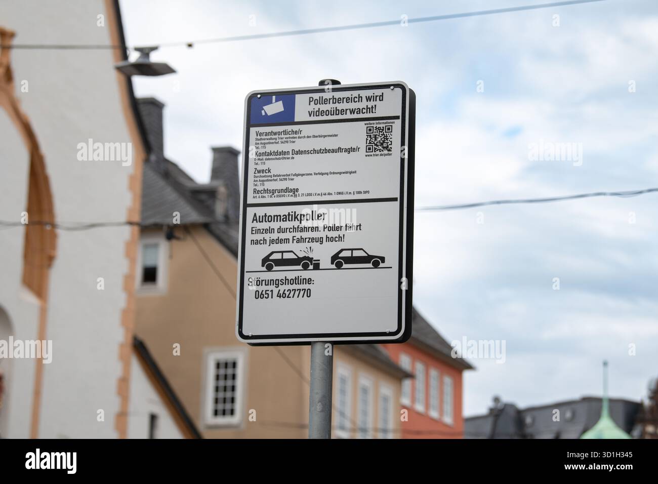 Germany Exit Ramp Sign Sign Fixed, Retractable Bollards, Blockades And Camera Surveillance ...