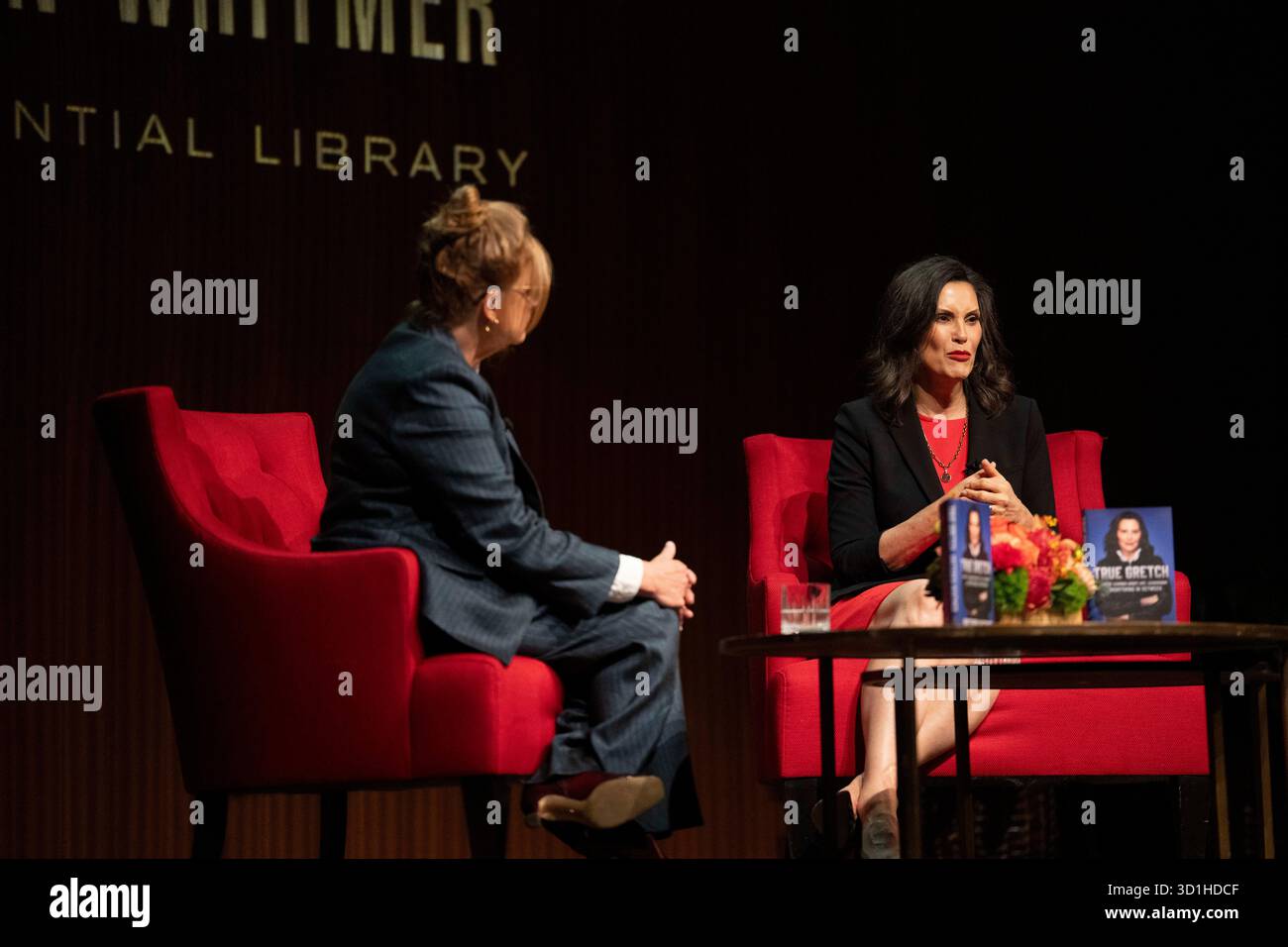 Austin, Texas, USA. 27th Oct, 2025. Political adviser JENNIFER PALMIERI, l, interviews Michigan Governor GRETCHEN WHITMER during a book tour talk at the LBJ Library in Austin on October 27, 2025. Palmieri was the press secretary to President Bill Clinton among her many Democratic roles. Credit: Bob Daemmrich/Alamy Live News Credit: Bob Daemmrich/Alamy Live News Stock Photo