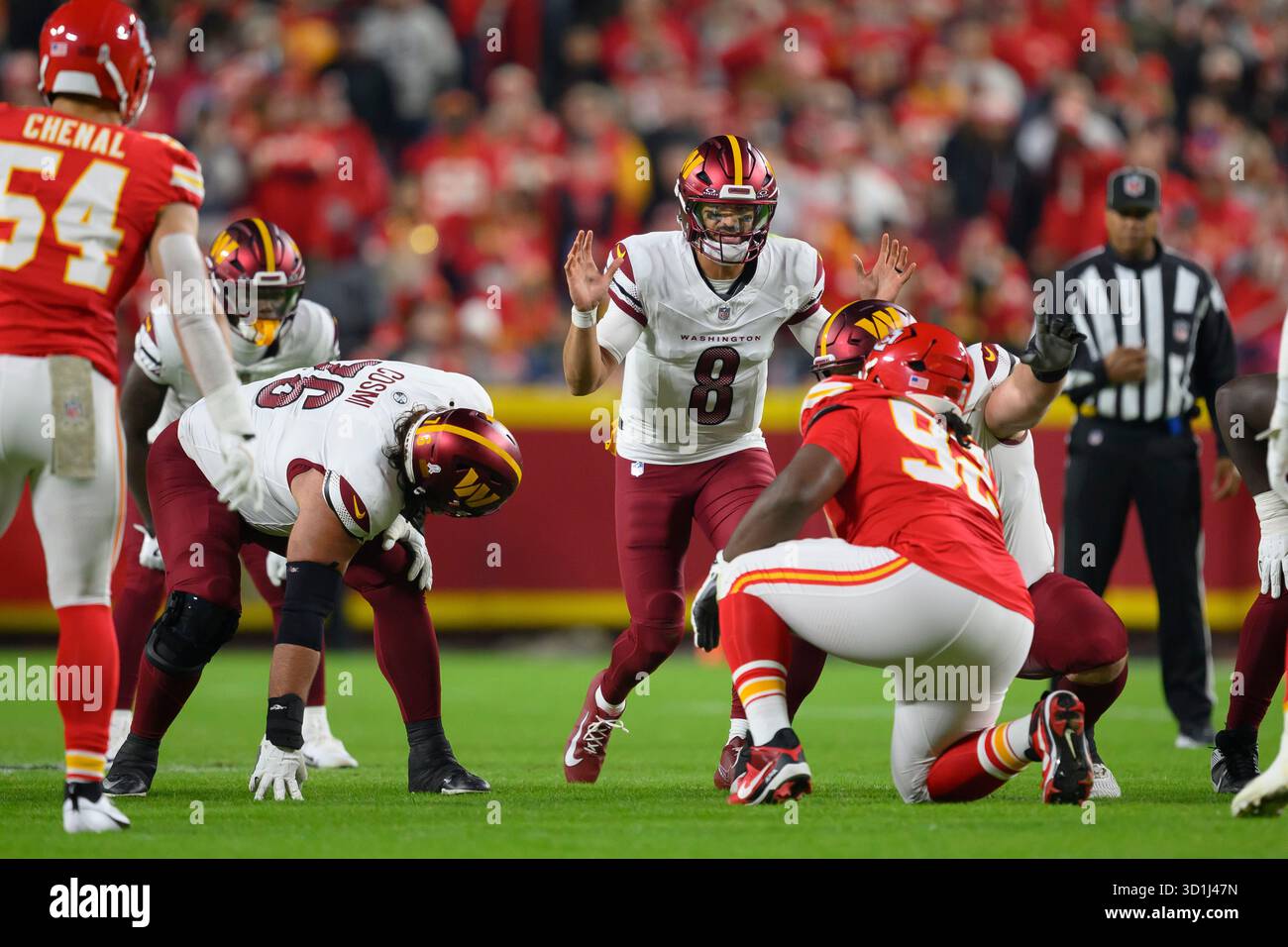 Washington Commanders quarterback Marcus Mariota (8) calls out ...