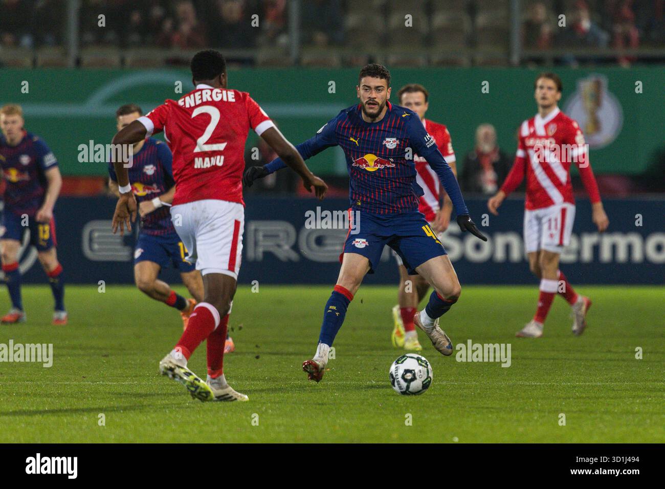 28.10.2025, LEAG Energie Stadion, Cottbus, GER, DFB-Pokal, 2. Runde, FC ...