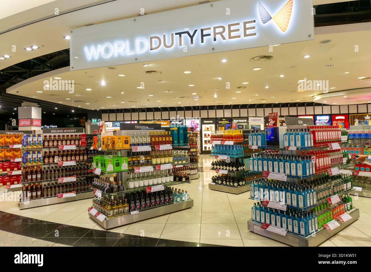 can i buy duty free cigarettes on arrival at heathrow Heathrow terminal 5 shops hi-res stock photography and images