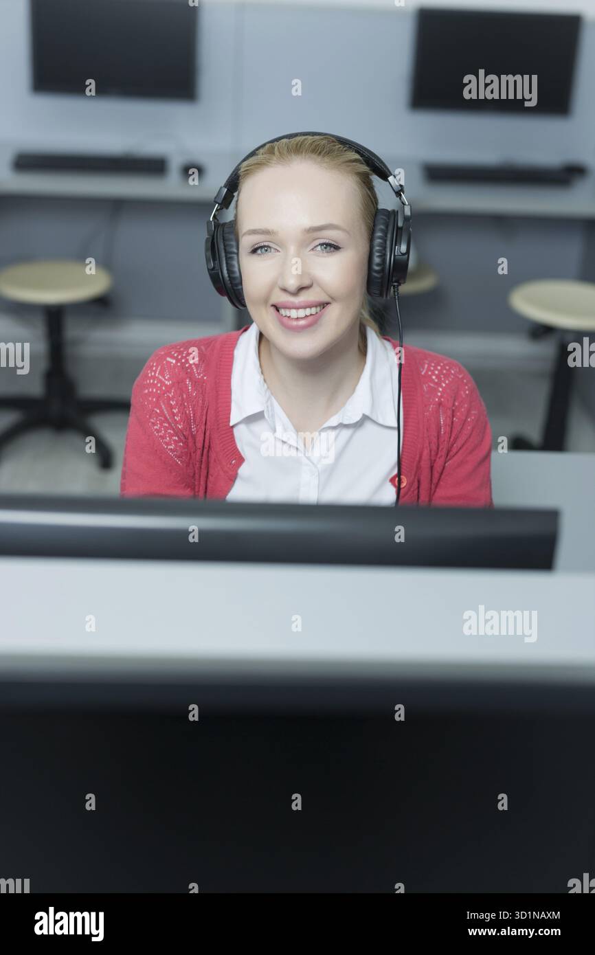 Students learning in computer lab Stock Photo