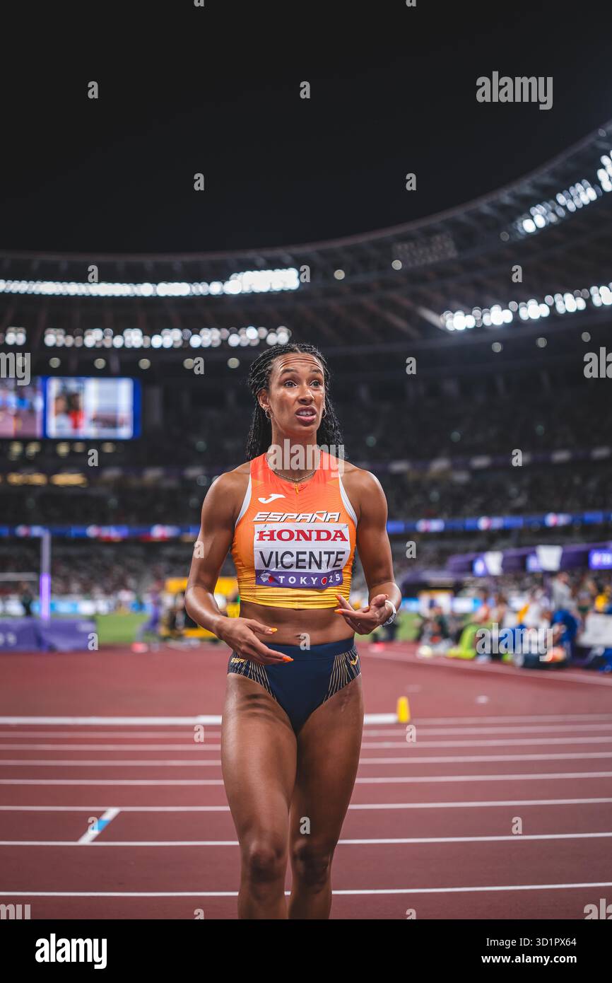 Maria vicente participating in the world athletics championships in tokyo Maria vicente participating in the world athletics championships in tokyo