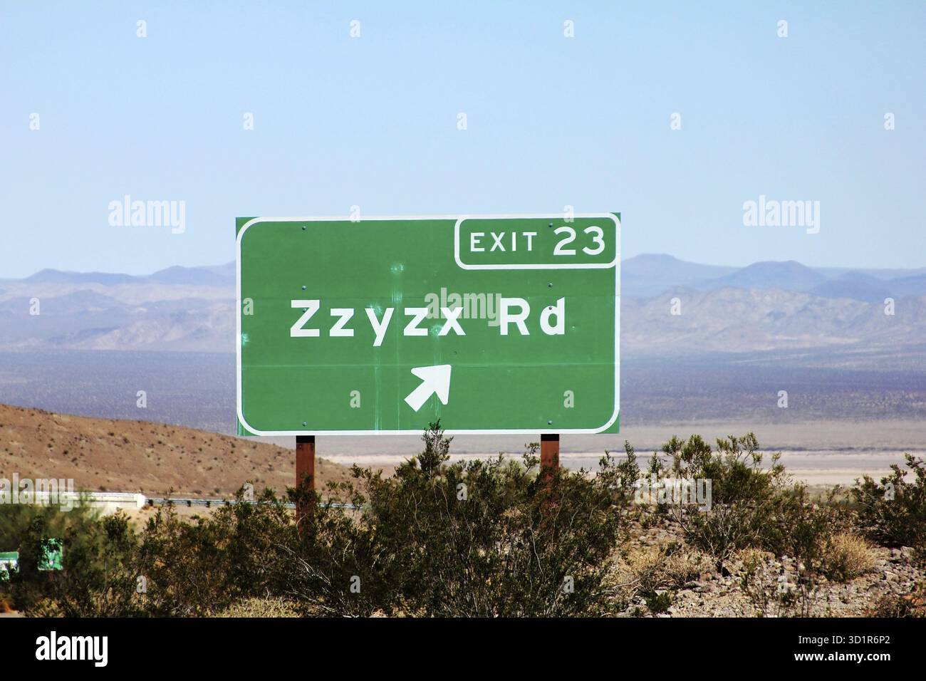 Zzyzx road hi-res stock photography and images - Alamy