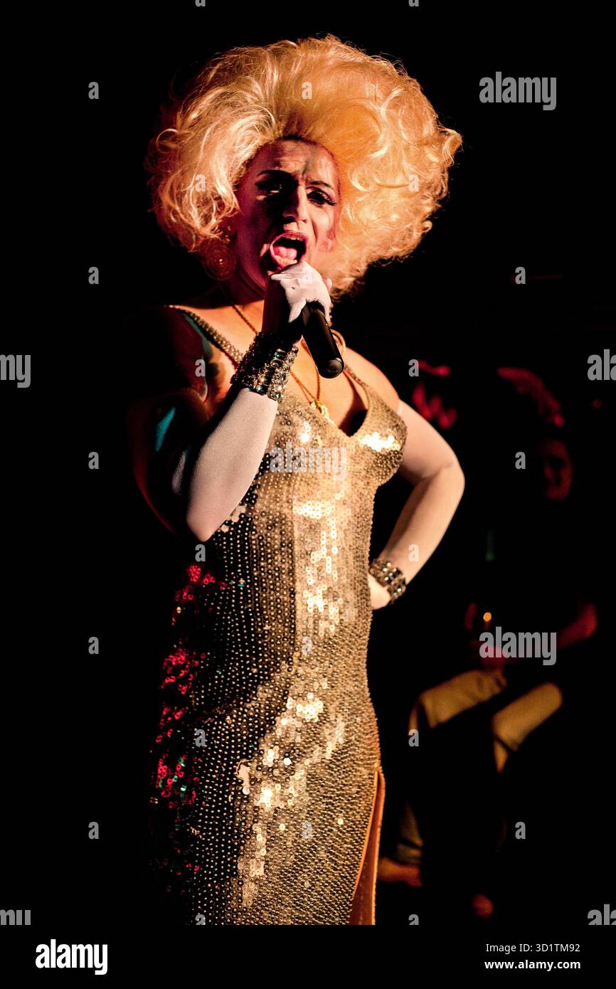 Drag Rapper Drag artist black cap hi-res stock photography and images - Alamy