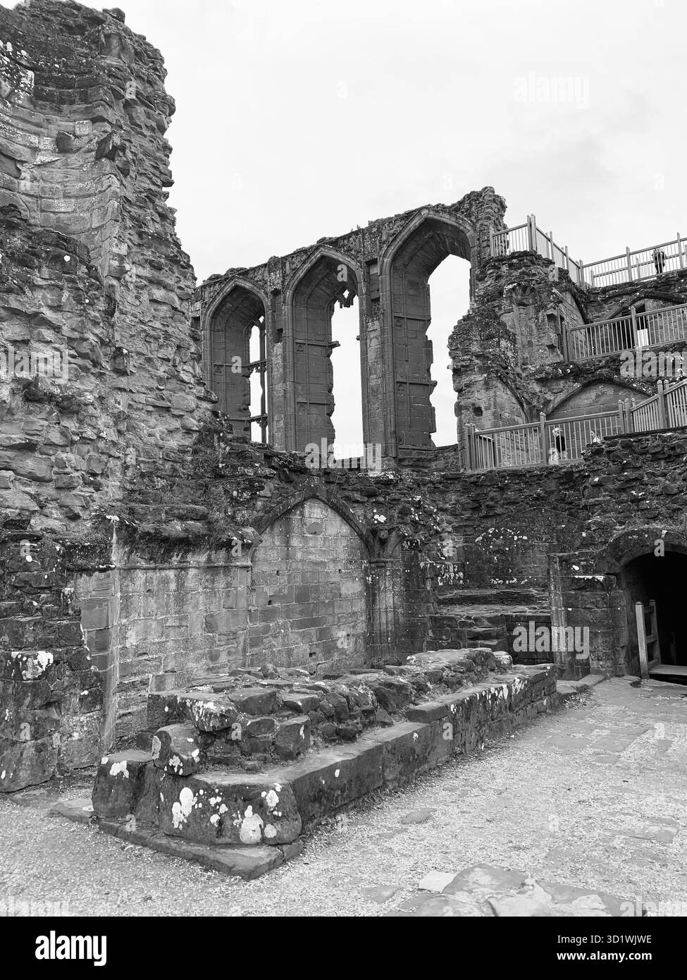 Kenilworth Castle Warwickshire history historic Elizabeth 1st old ruined place tall ancient building fortifications Queen stayed arch arches battlement - Smartphone Captured Stock Image