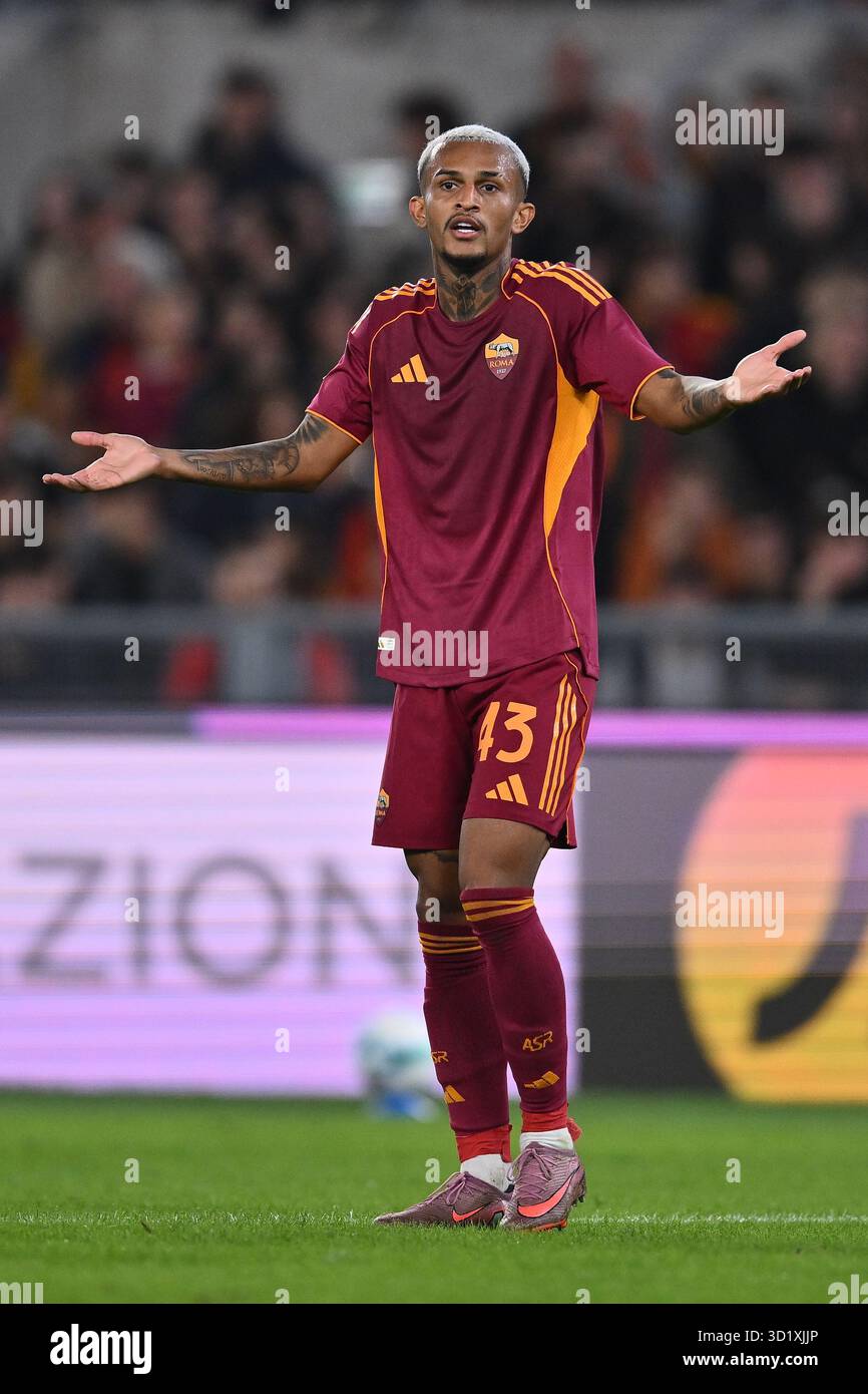 Parma goalkeeper hi-res stock photography and images - Page 4 - Alamy, image size:866x1390