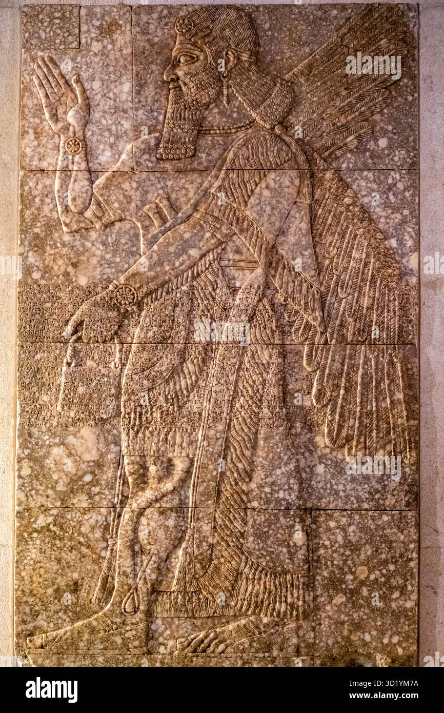 Bas-relief, Nimrud, 9th century BC, alabaster, Calouste Gulbenkian Foundation,  (Fundação Calouste Gulbenkian), Lisbon, Portug Stock Photo