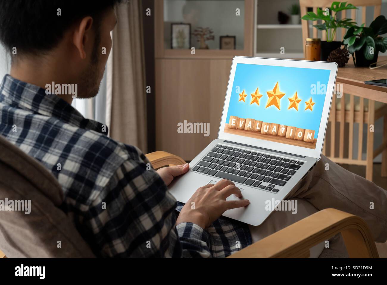 Customer satisfaction and evaluation analysis on modish software computer for marketing strategy planning Stock Photo