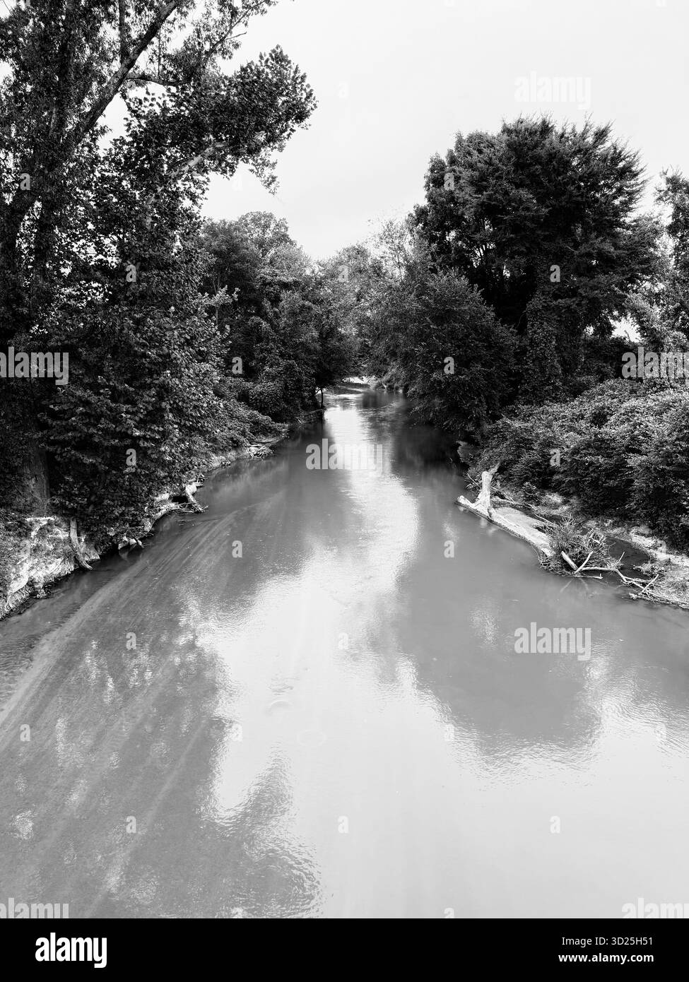 Deer river Black and White Stock Photos & Images - Alamy