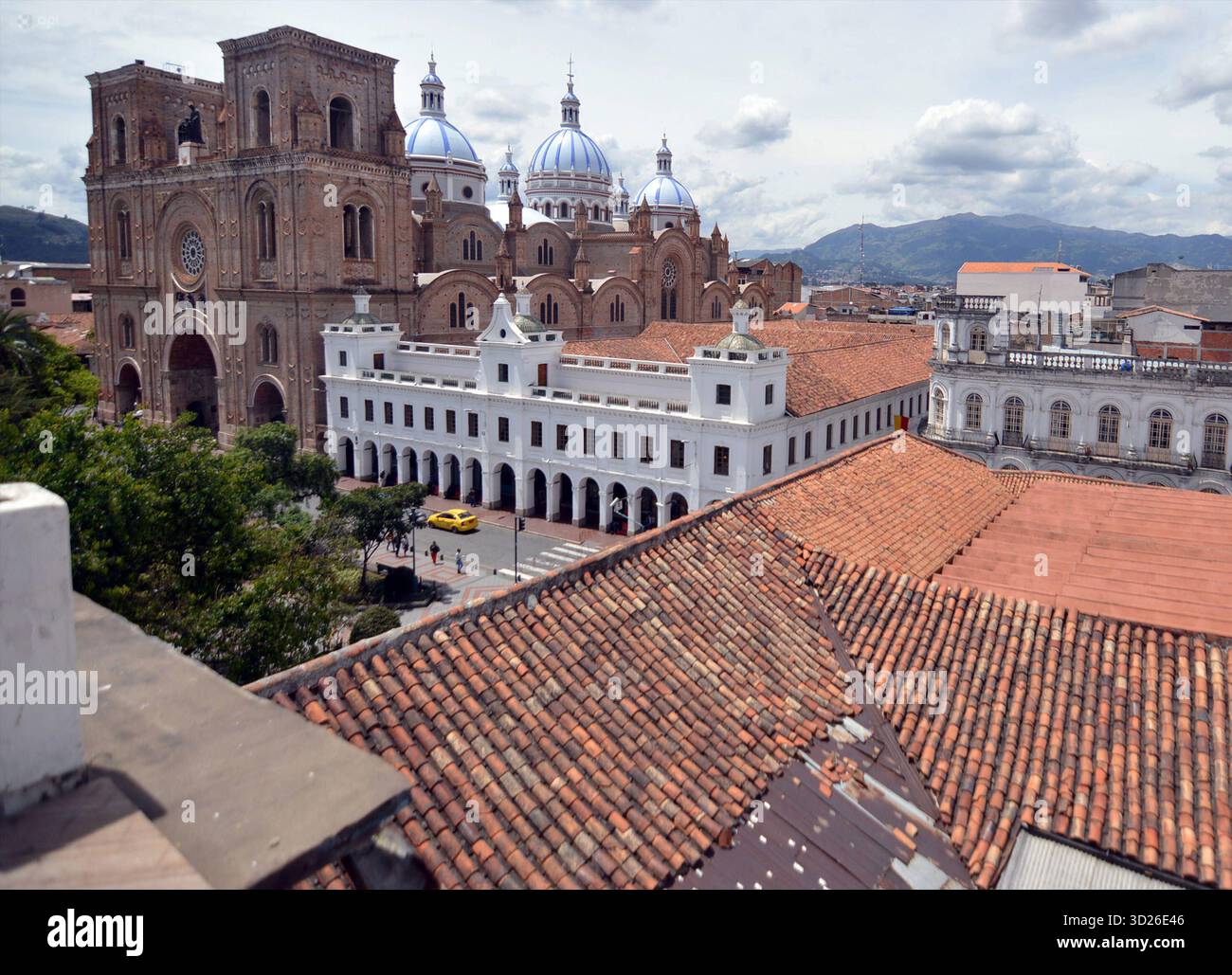 Avenida solano hi-res stock photography and images - Alamy