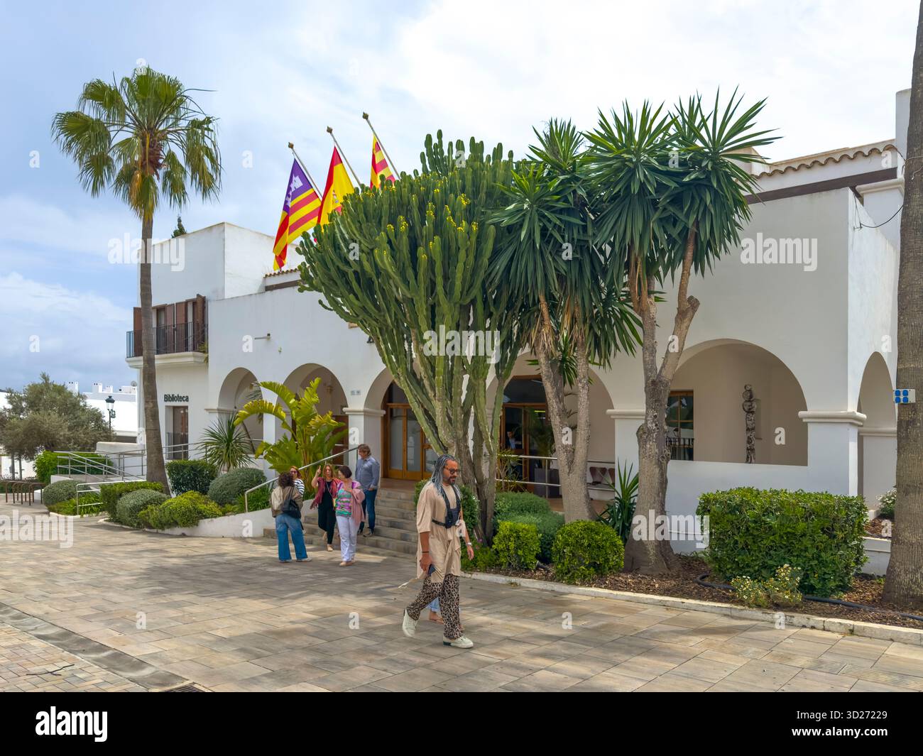 Carrer de Pere Escanellas lined with shops, restaurants and bars in the centre of Sant Josep de sa Talaia, Ibiza, Spain: Phillip Roberts - Smartphone Captured Stock Image