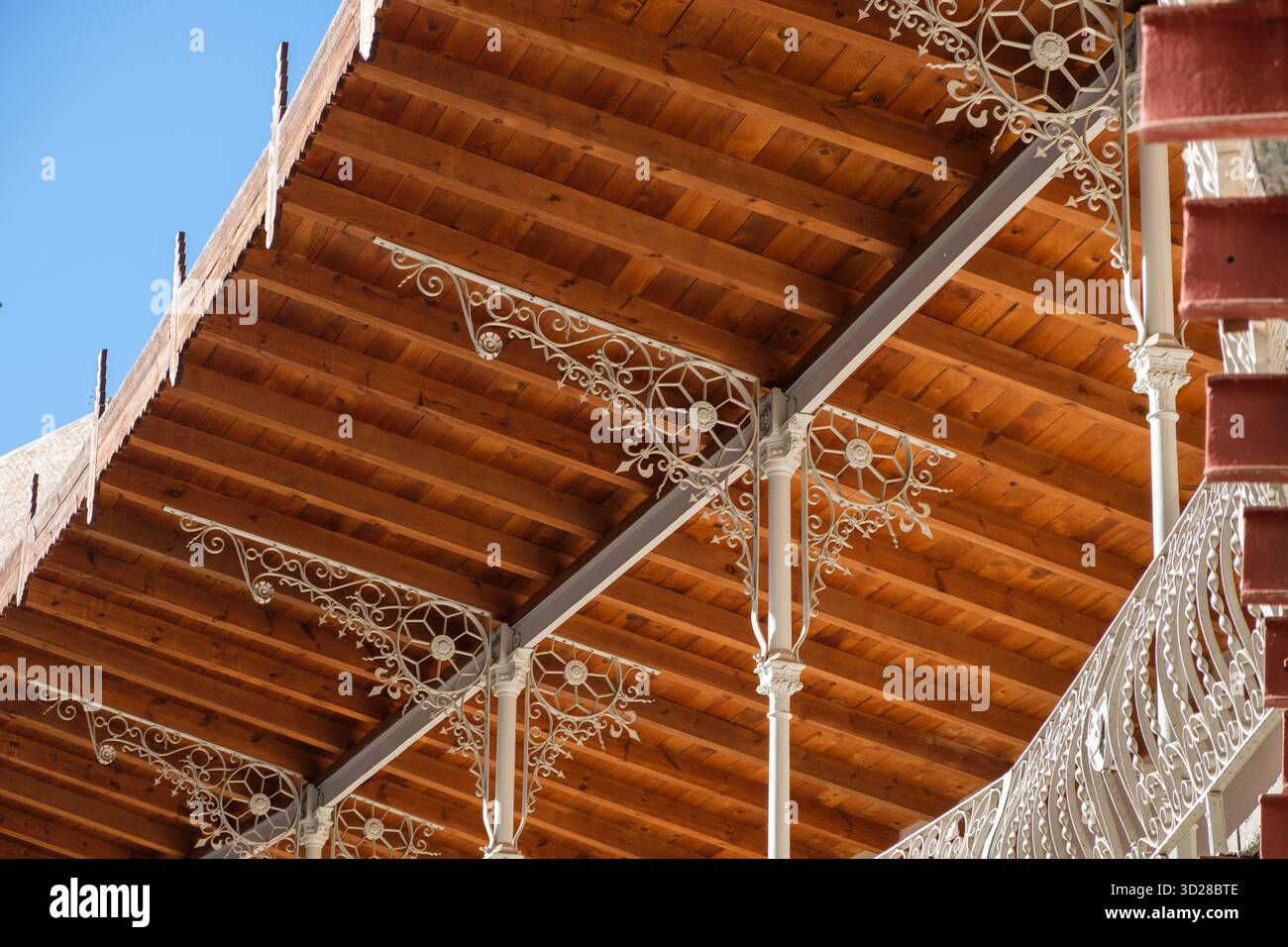 Detail roof above stands hi-res stock photography and images - Alamy