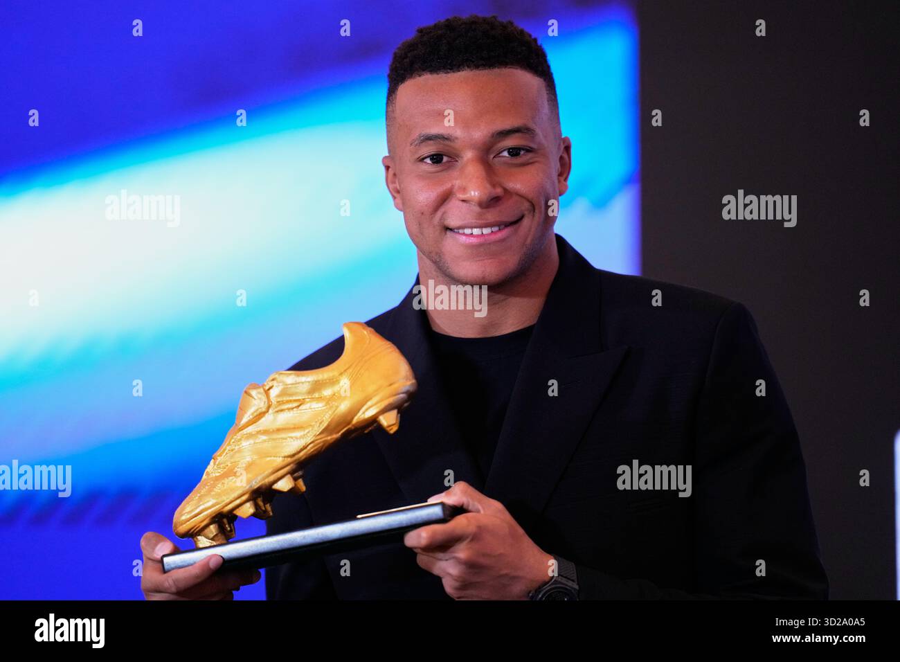 Real Madrid s Kylian Mbappe Poses To The Media After Receiving The real-madrid-s-kylian-mbappe-poses-to-the-media-after-receiving-the
