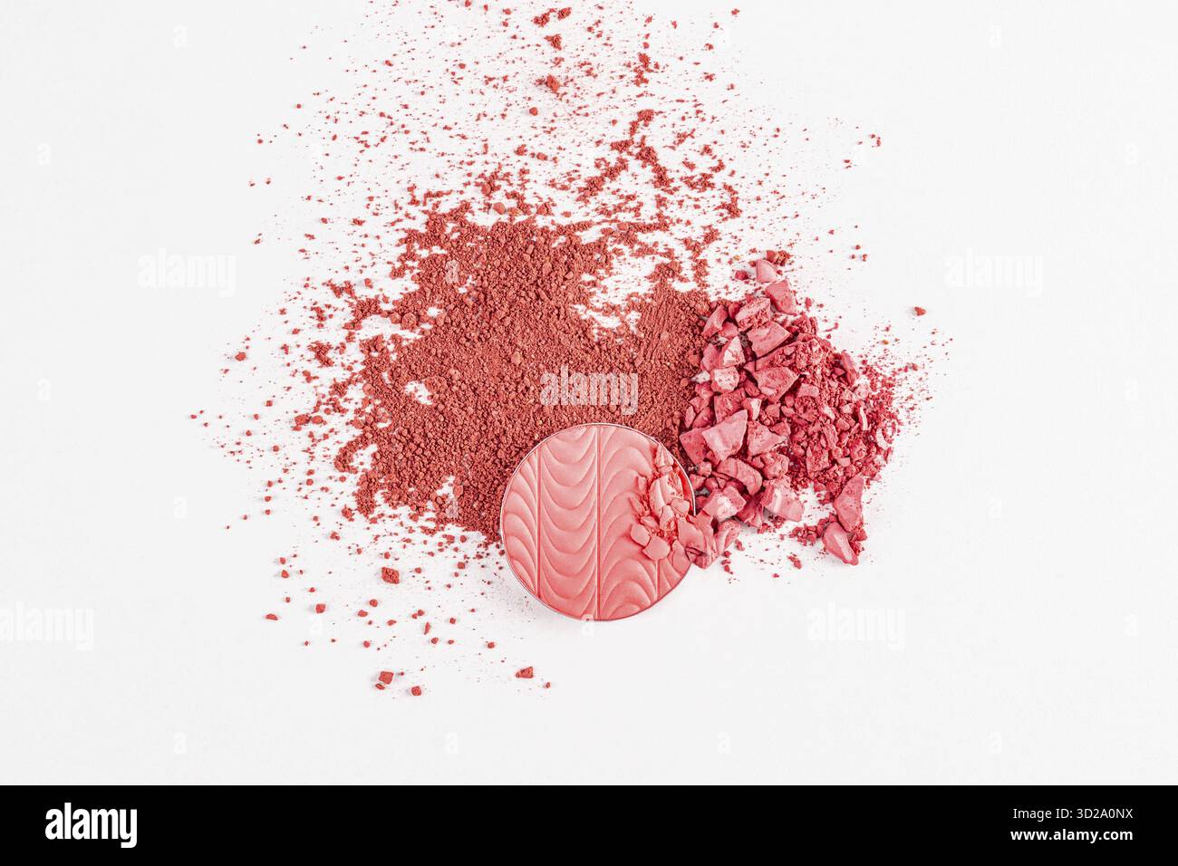 Round block, refill blush with a relief pattern of pink tone and a ...