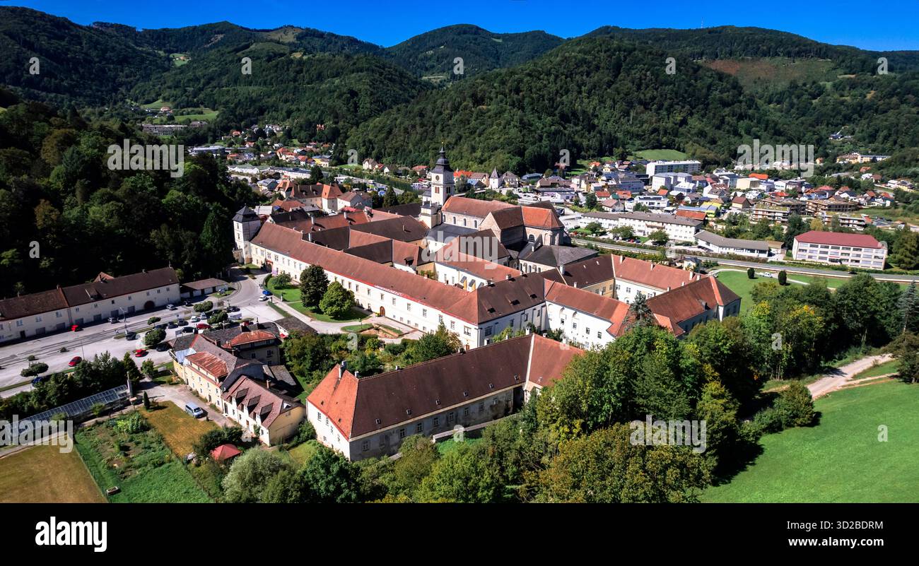 Stift lilienfeld monastery abbey hi-res stock photography and images ...