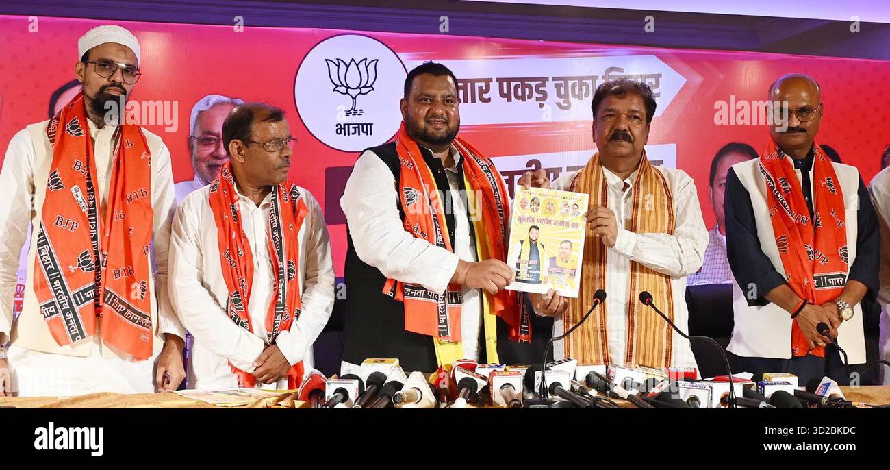 Patna, India. 31st Oct, 2025. PATNA, INDIA - OCTOBER 31: Bihar BJP ...