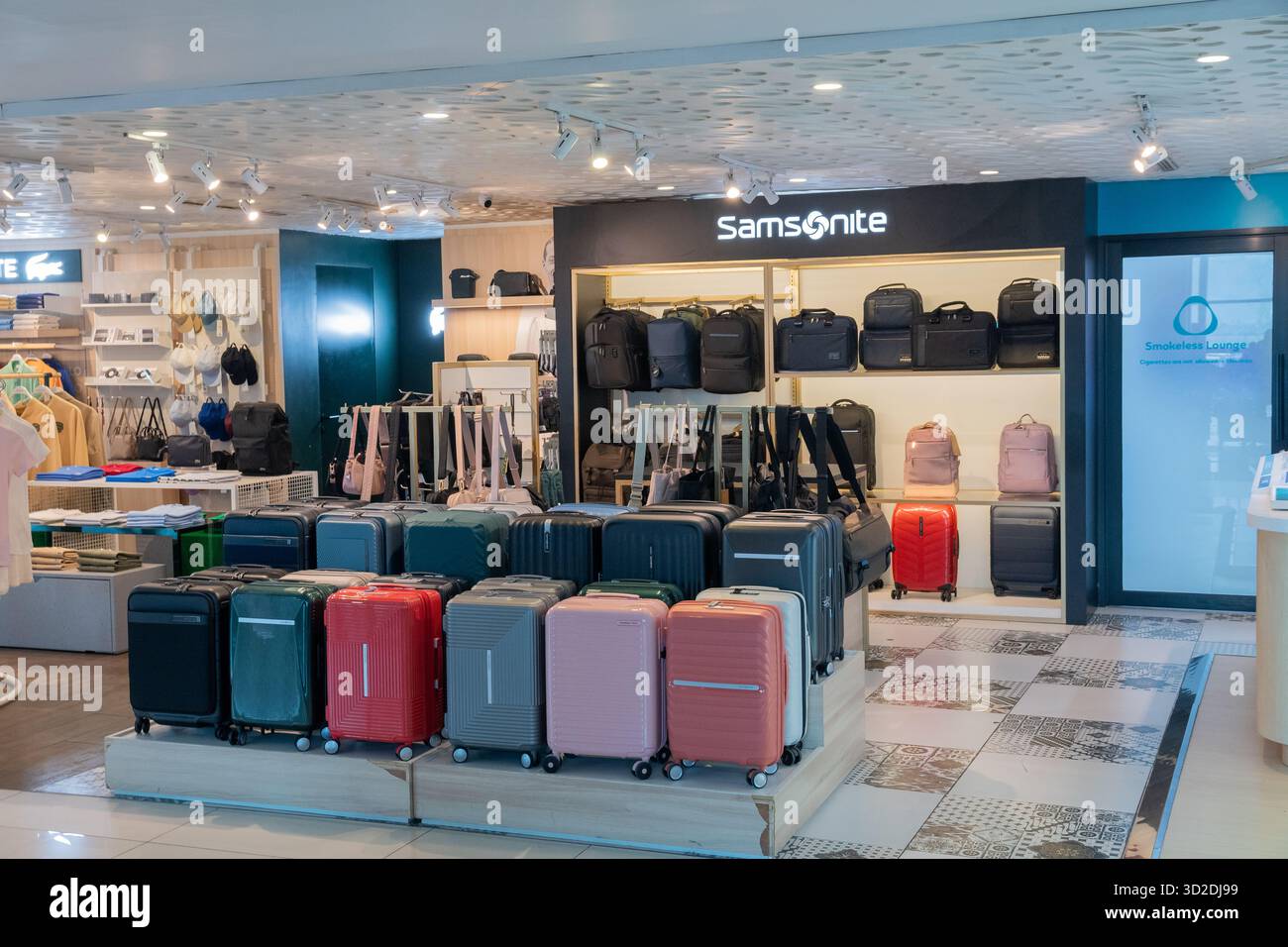 Samsonite store, Jakarta duty free store, Jakarta Airport, Indonesia Stock Photo