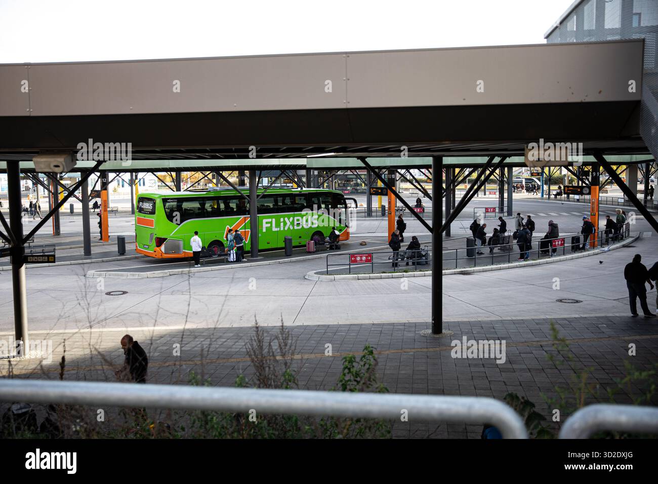 flixbus station berlin alt tegel