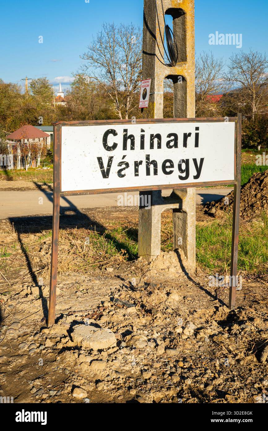 Chinari hi-res stock photography and images - Alamy