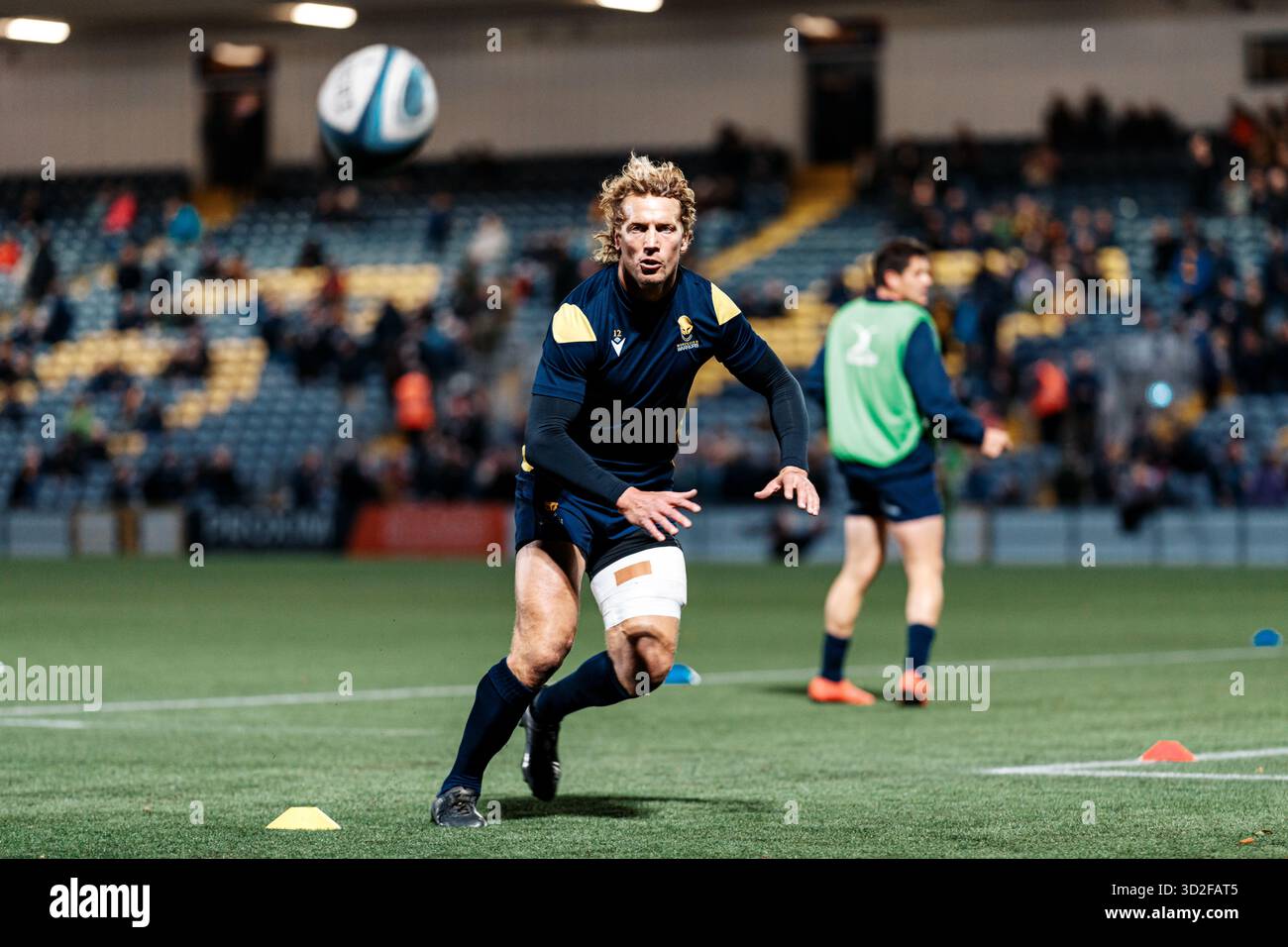 Worcester, England, UK, 31 October 2025. Billy Twelvetrees of Worcester ...