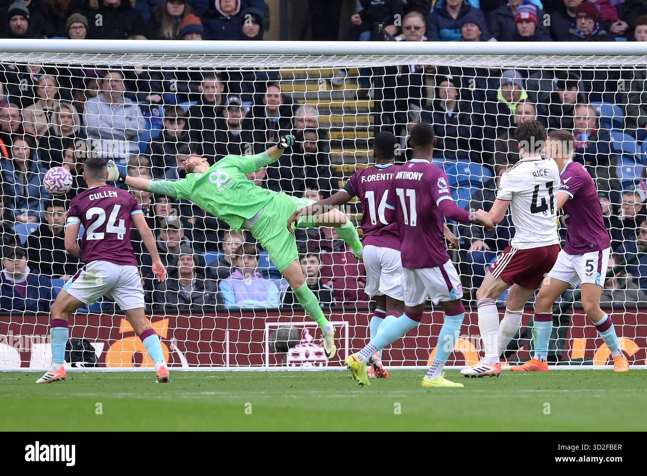 Arsenal's Declan Rice scores their side's second goal of the game ...