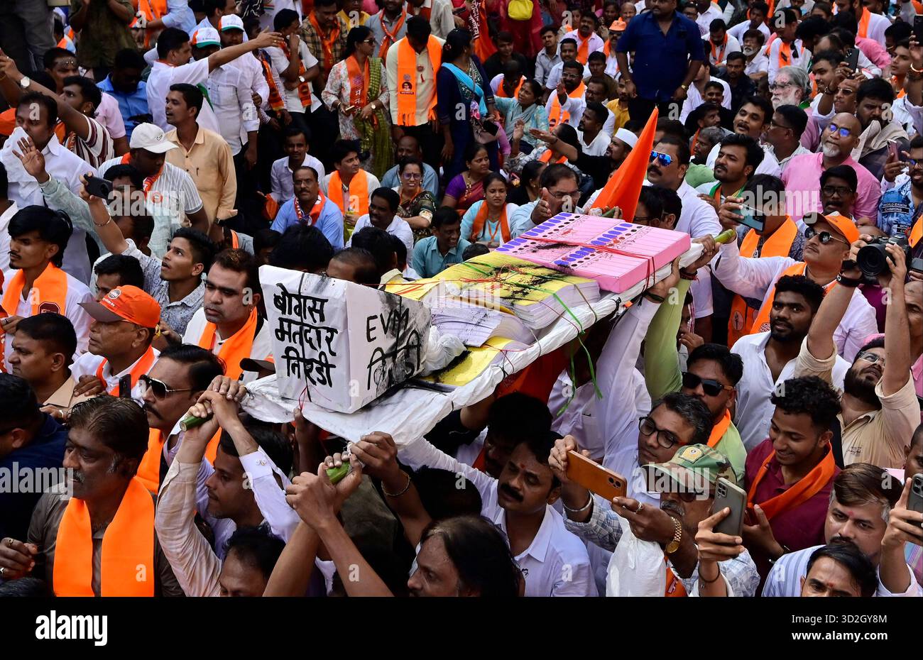 Evm Protest MUMBAI, INDIA - NOVEMBER 1: Party worker carried out symbolic bier of ...