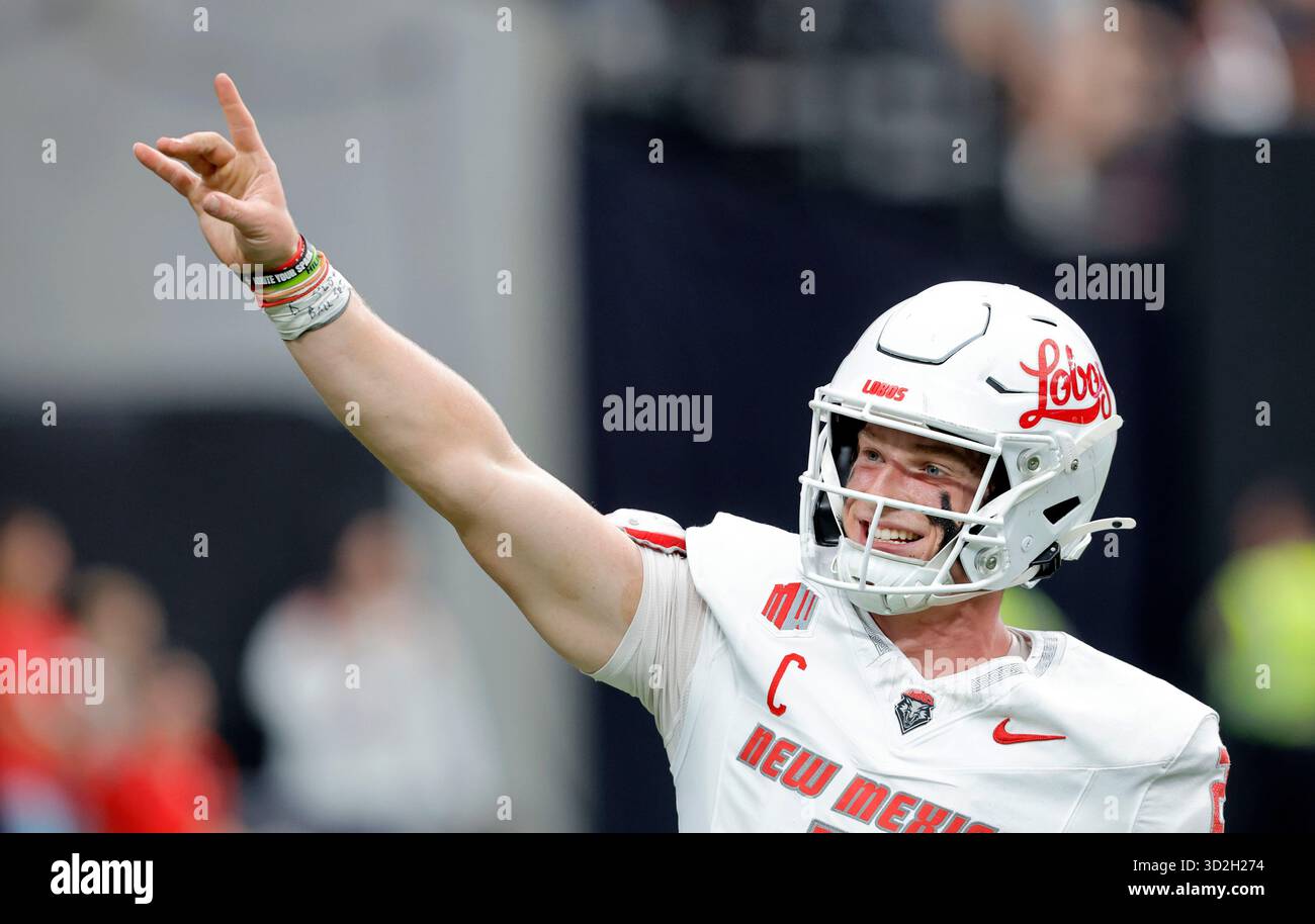 New Mexico quarterback Jack Layne (2) celebrates after a New Mexico touchdown against UNLV ...
