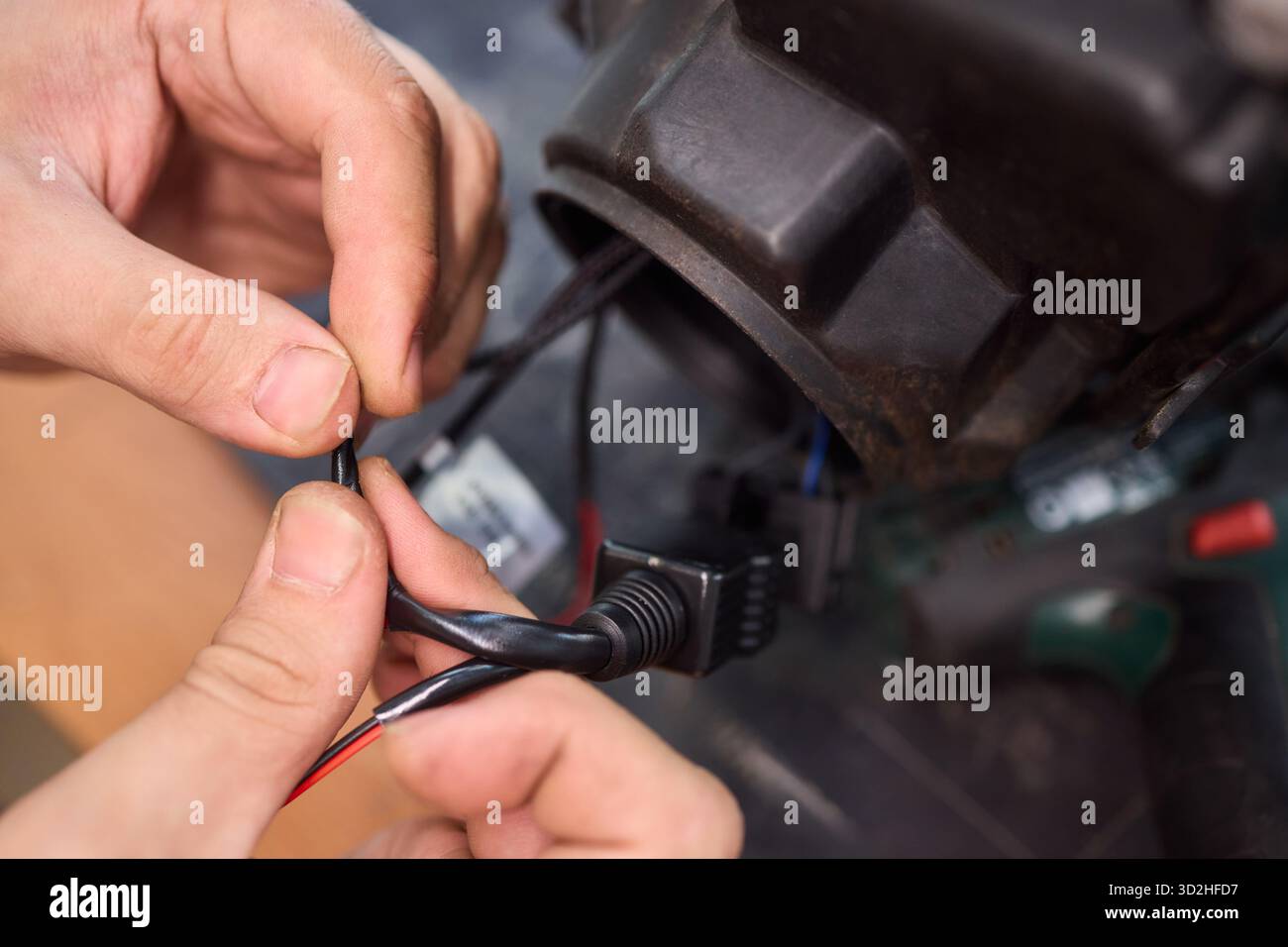 Repair Connection Connecting Wires for an Efficient and Effective Electrical Repair ...