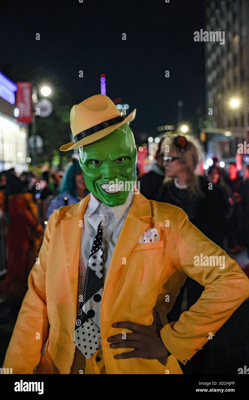 New York, New York, USA. 31st Oct, 2025. A parade participant dressed ...