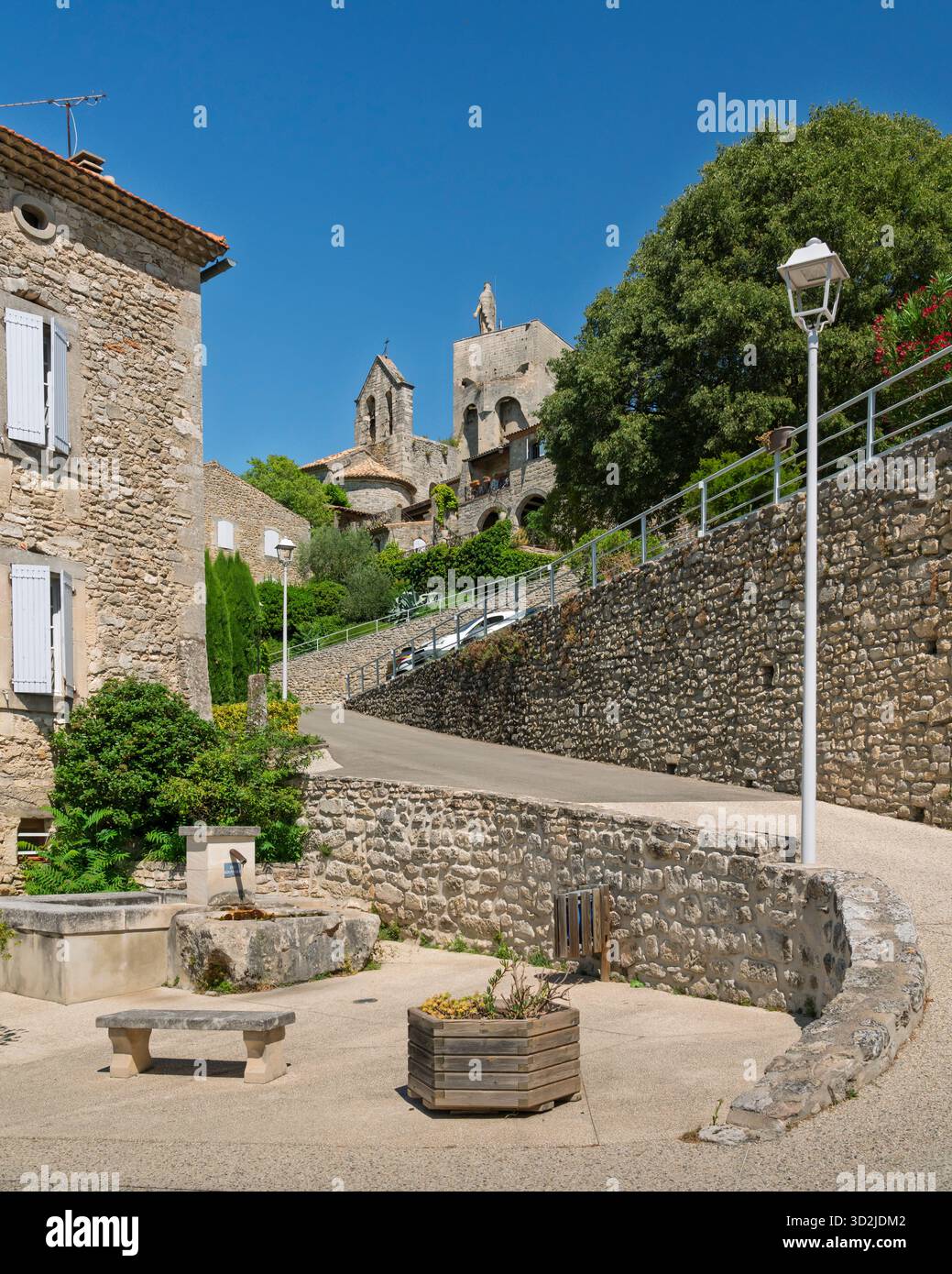 The hilltop village of Clansayes, Drome, Provence, France, Europe. Stock Photo