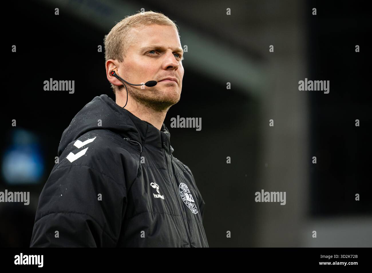 Copenhagen, Denmark. 01st, November 2025. Referee Simon Duerlund ...