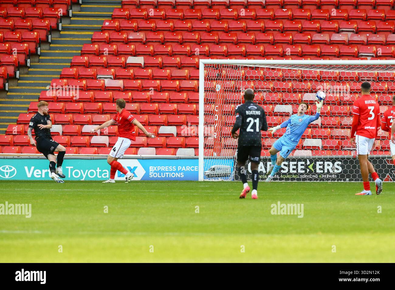 Oakwell Stadium, Barnsley, England - 1st November 2025 GOAL Murphy ...