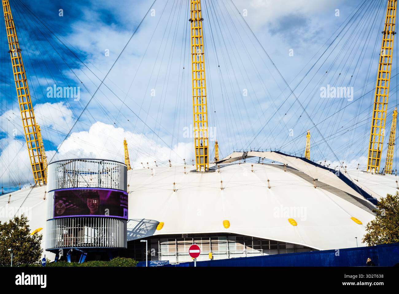 The 02 Arena, Greenwich Peninsular, North Greenwich, London, England ...