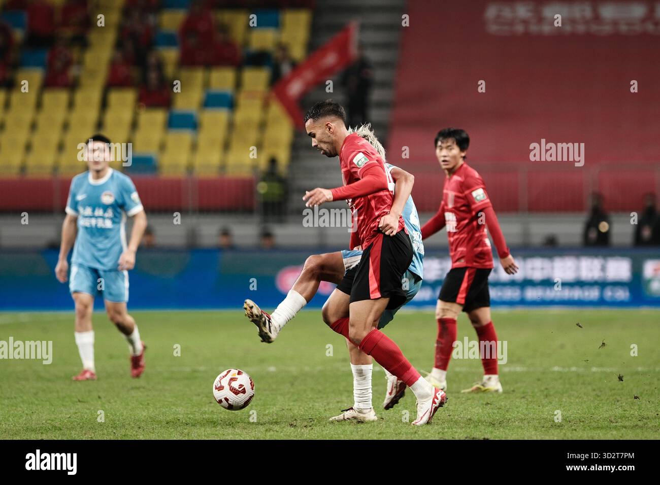 Henan Jiuzu Dukang Football Club defeated Chengdu Rongcheng Football ...