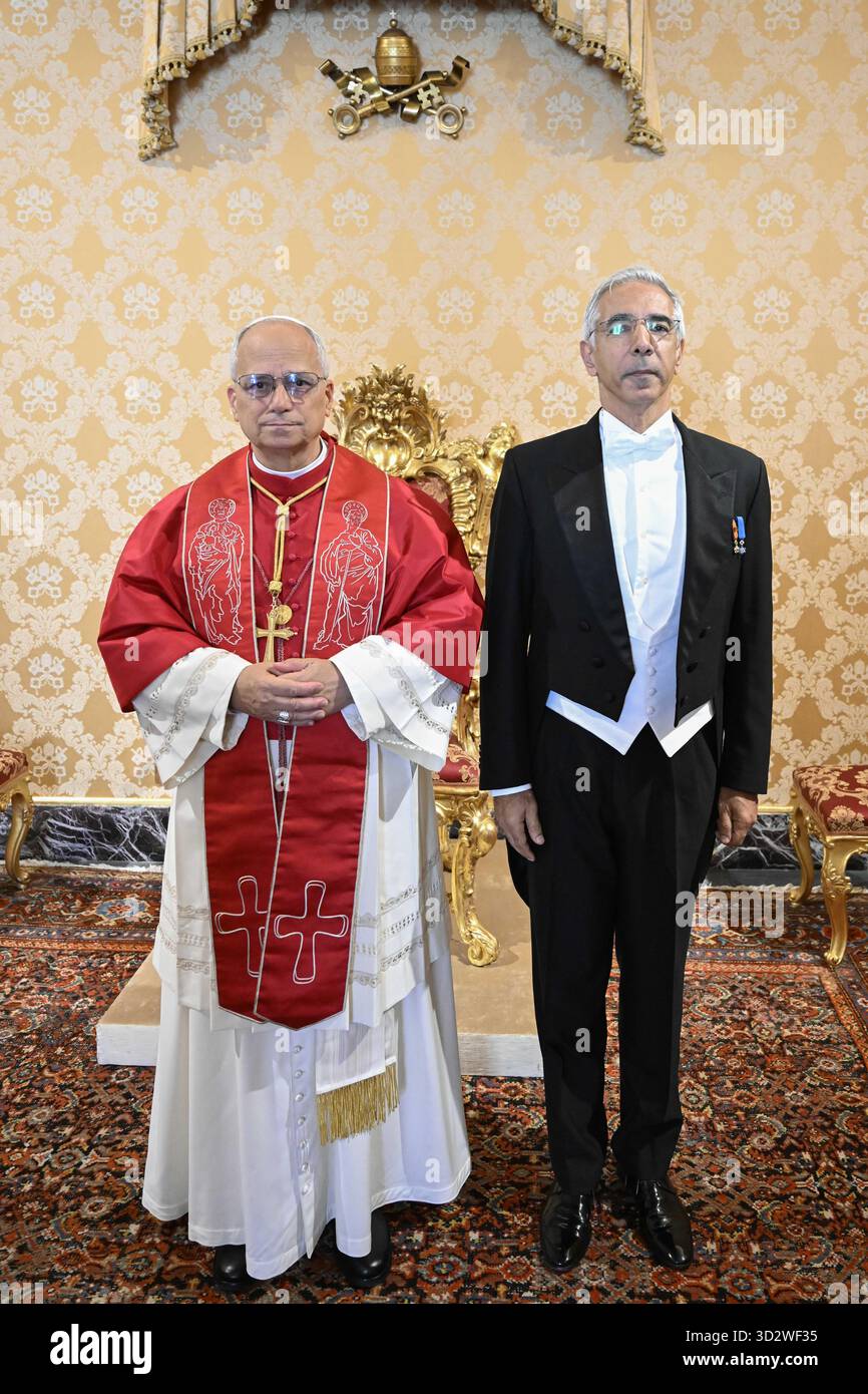 **NO LIBRI** Italy, Rome, Vatican, 2025/11/3 . Pope Leo XIV receives in ...