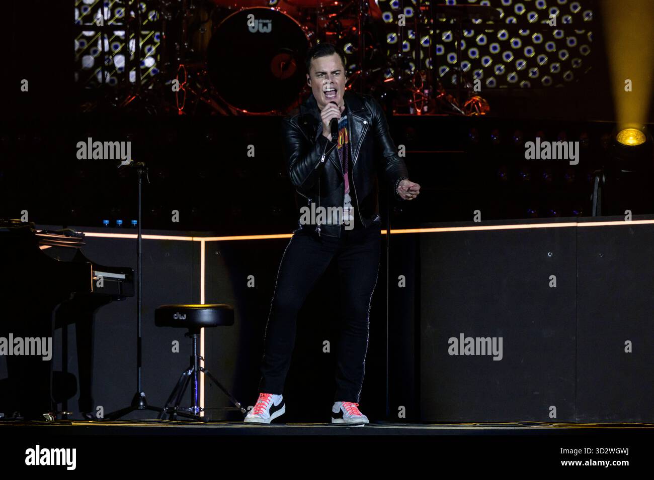 one vision of queen feat. marc martel