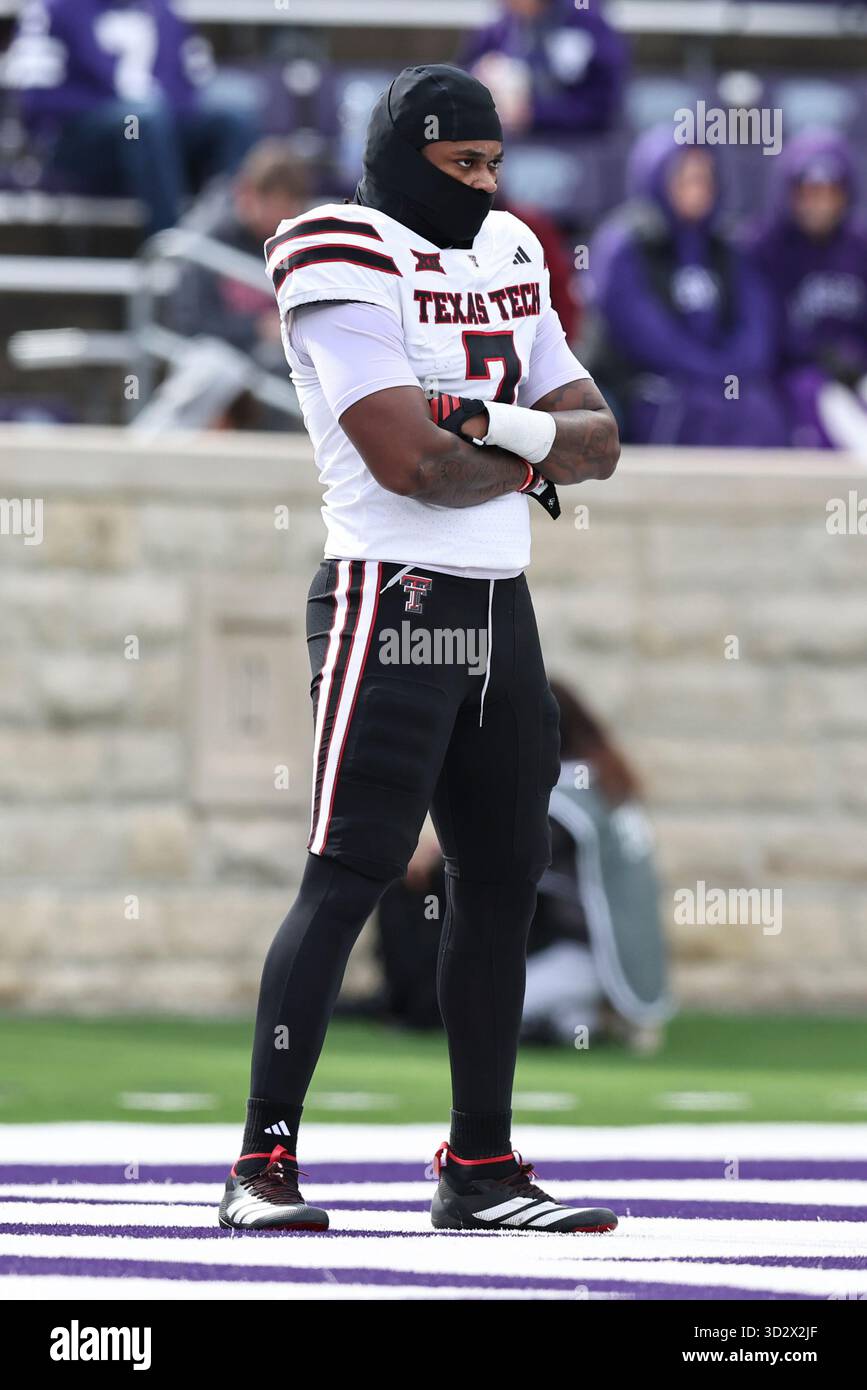 MANHATTAN, KS - NOVEMBER 01: Texas Tech Red Raiders tight end Terrance ...
