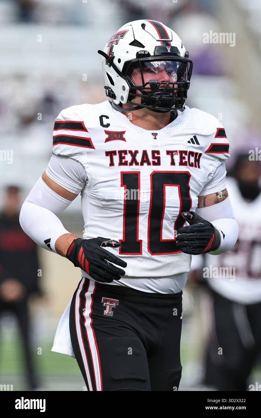 MANHATTAN, KS - NOVEMBER 01: Texas Tech Red Raiders linebacker Jacob ...