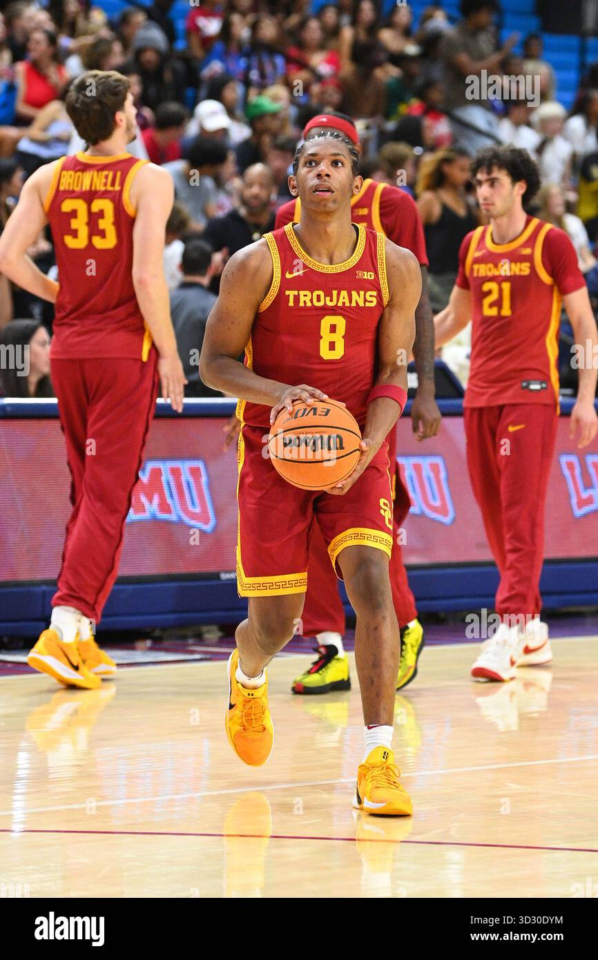 LOS ANGELES, CA - OCTOBER 18: USC Trojans guard Jerry Easter II (8 ...
