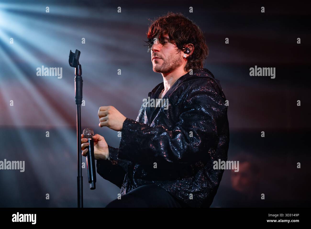 Mirko Manuele Martorana Aka Rkomi Performs Live At Teatro Augusteo For mirko-manuele-martorana-aka-rkomi-performs-live-at-teatro-augusteo-for