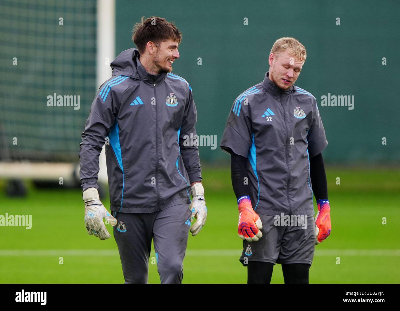Nick pope newcastle united 2025 hi-res stock photography and images - Alamy
