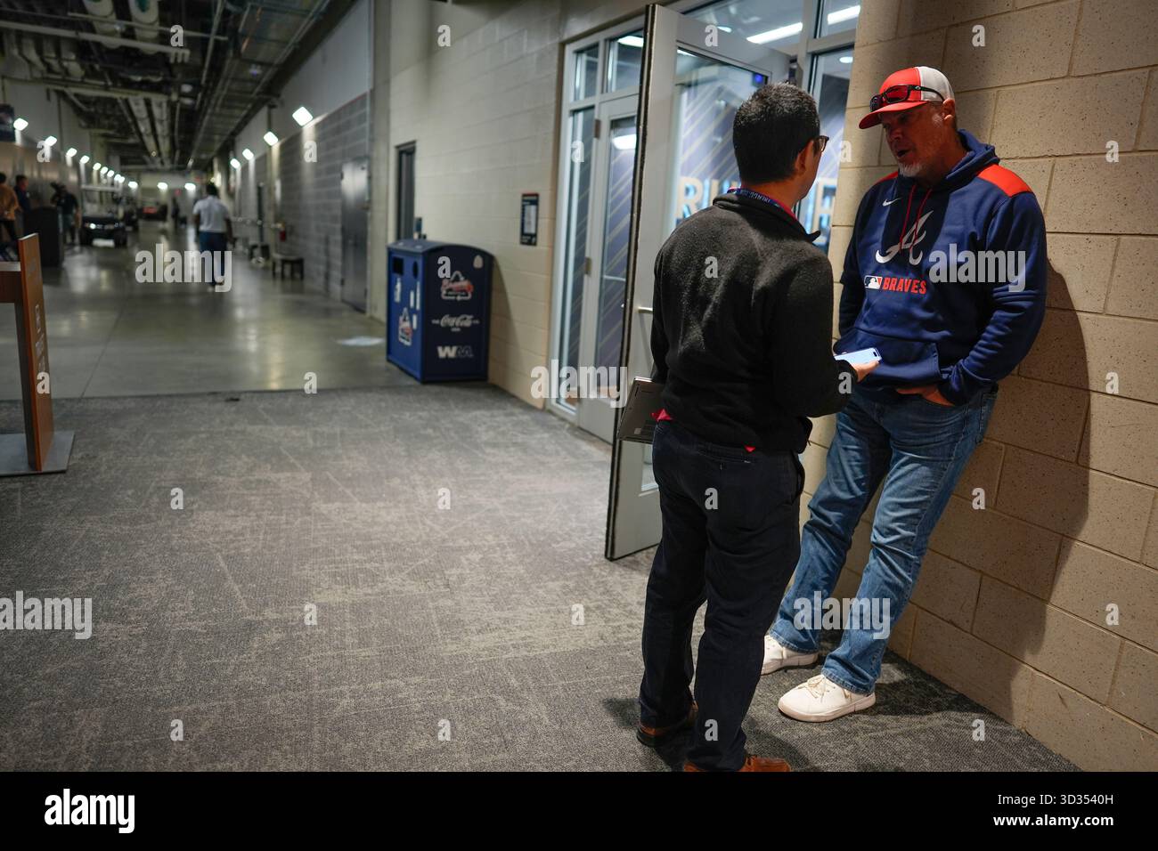 Former Atlanta Braves MLB baseball player Chipper Jones speaks to a ...
