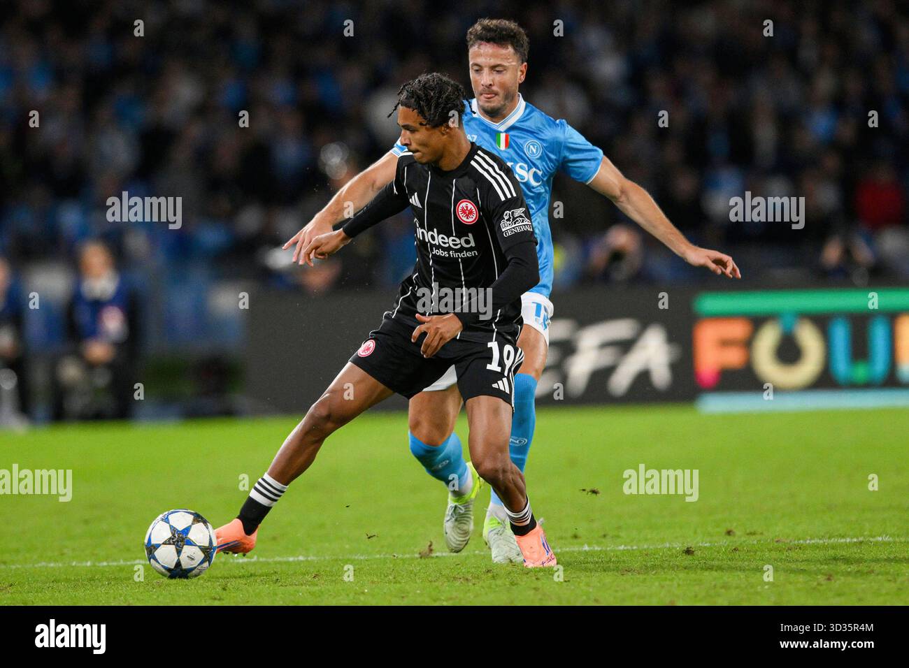 Jean-Matteo Bahoya of Eintracht Frankfurt under pressure from Amir ...