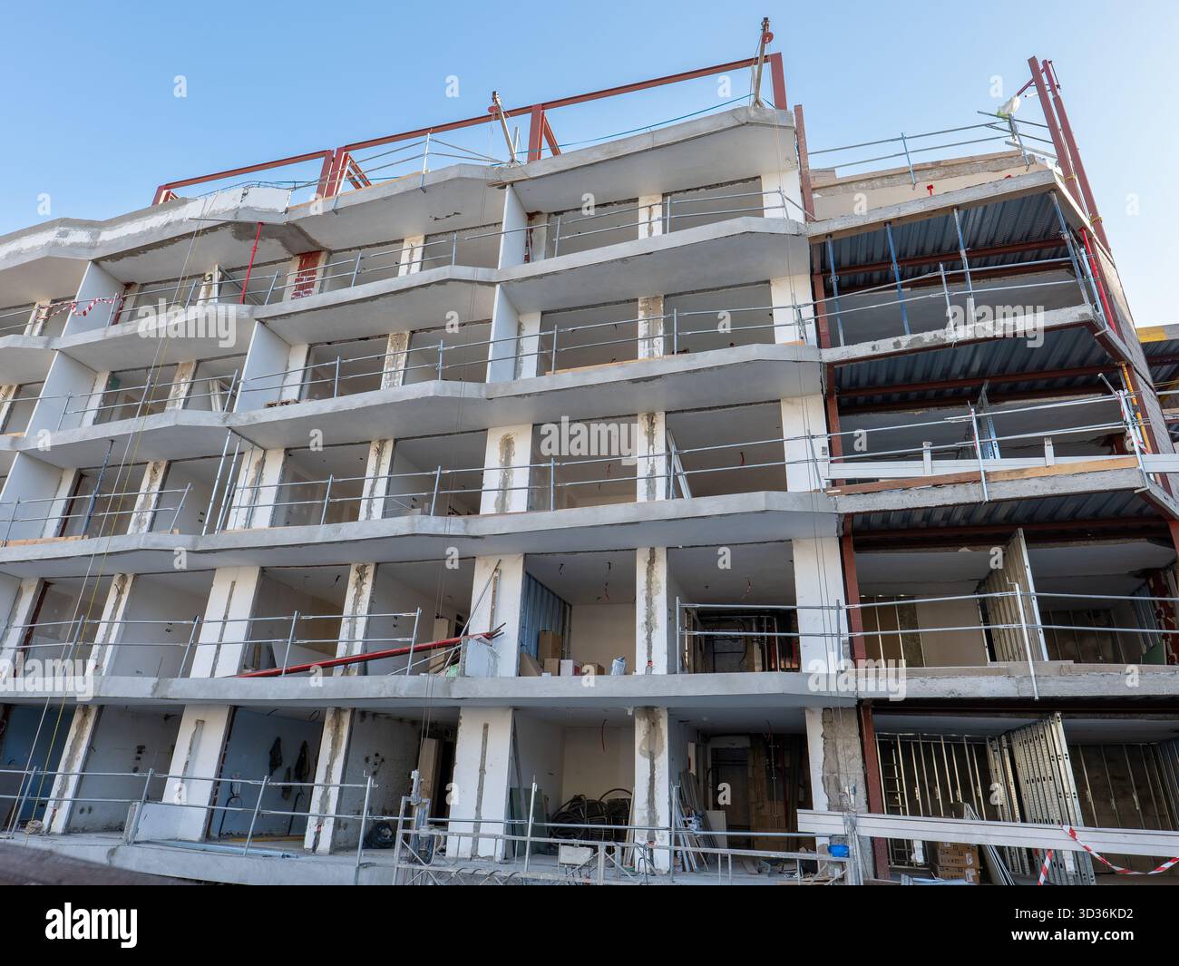 Housing project exposed concrete floors hi-res stock photography and ...